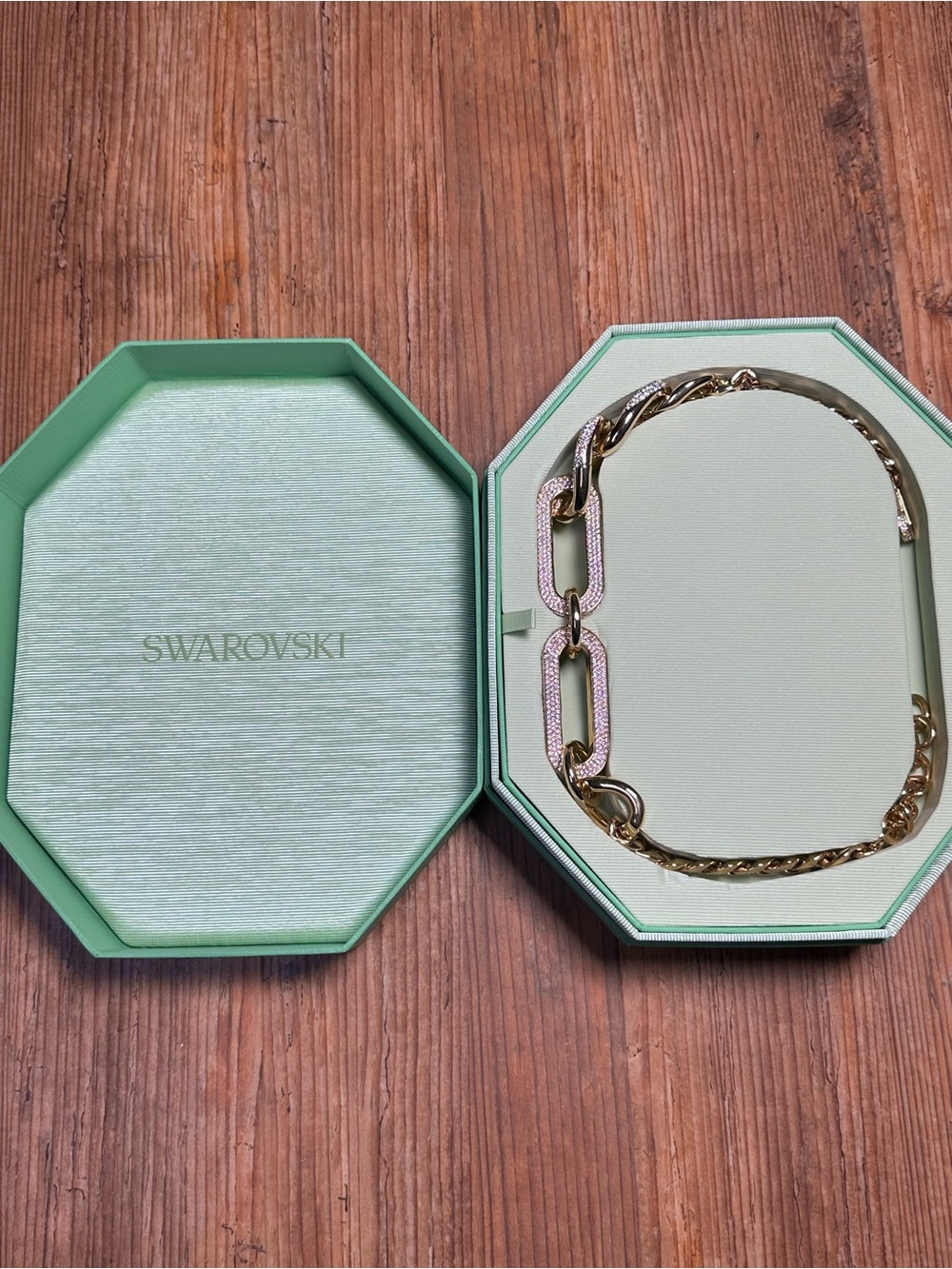 Swarovski Gold Crystal Pavé Link Necklace - Picture 4 of 5